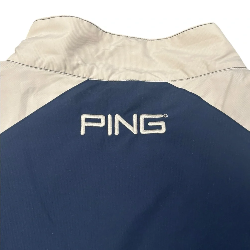 Ping Men’s Performance Dynamics Navy and Beige Zip Golf Vest XXL H Crest‎